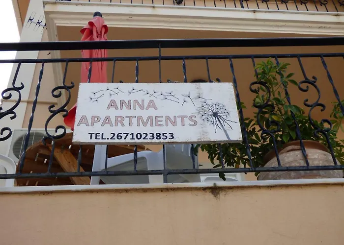 Anna *
