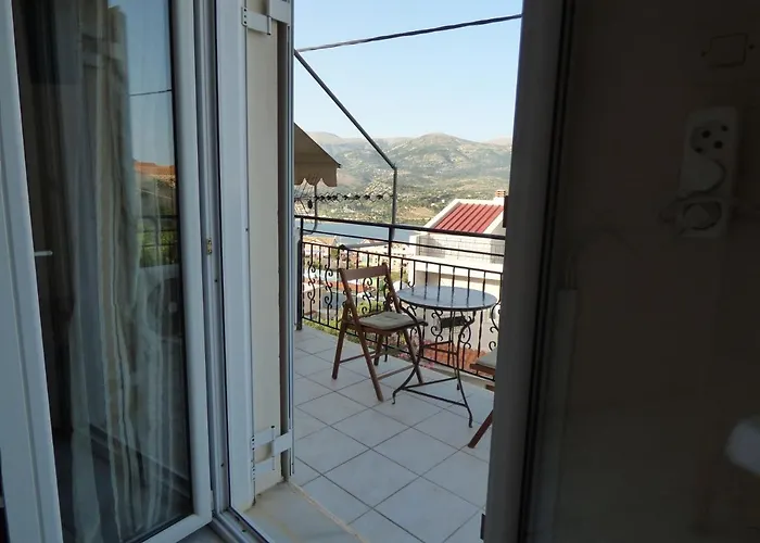 Anna * Argostoli (Kefalonia)